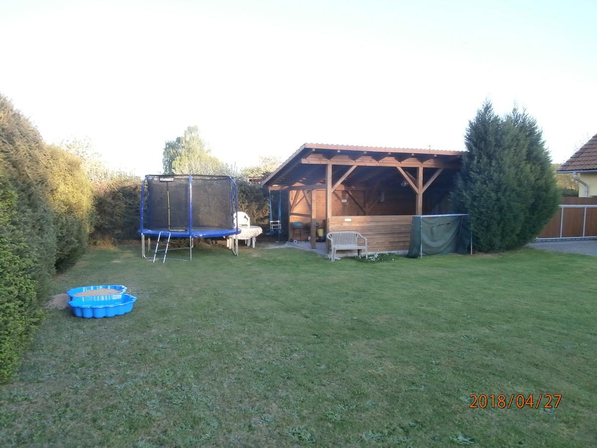 Penzion Svata Trojice Trhove Sviny Exterior photo